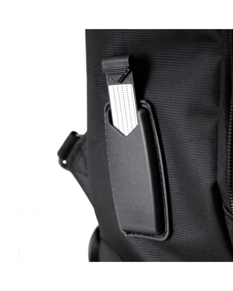 Mochila de Nylon com Rodinhas